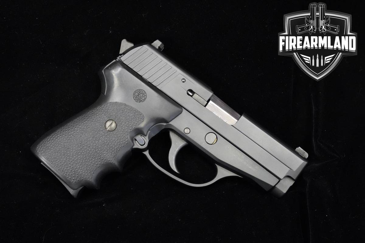 Sig Sauer P239 40 S&W 3.7" Nitron P239 DA/SA