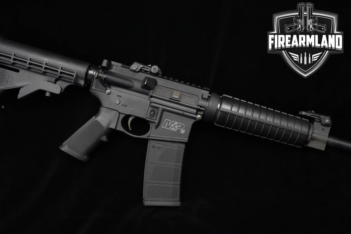 Smith & Wesson (S&W) M&P15 5.56 NATO AR-15 AR15 AR S&W-M&P15 TACTICAL AR-15