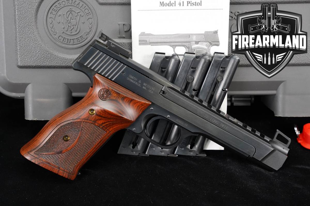 Smith & Wesson Model 41 Performance Center S&W 22LR +4 MAGS & ORIG CASE