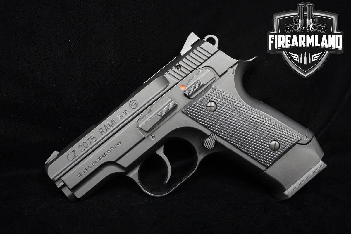 LIKE-NEW CZ 2075 Rami 9mm Black Polycoat CZ +2 MAGS