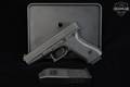 Glock 22 GEN 2 .40 S&W Black in Very Good Condition Image 2