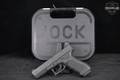 Glock G22 Gen4 .40 S&W Black in Good Condition Image 2