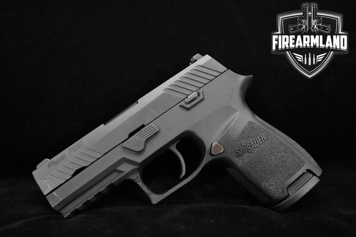 Sig Sauer P320 Compact 9mm Sig-Sauer P-320 Sig-P320 +ORIG BOX & HOLSTER