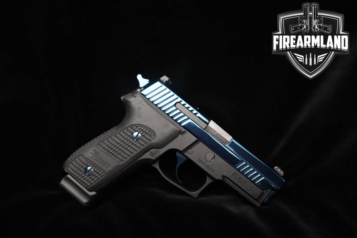 RARE 1 of 500 LEW HORTON EXCLUSIVE Sig Sauer P229R
BLUE PIRANHA Sig P229-R