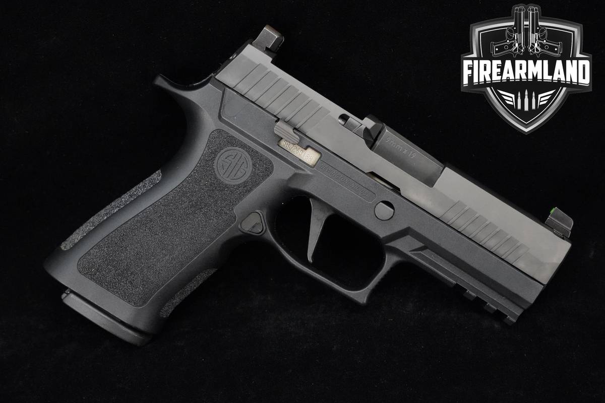 2019-2020 Sig Sauer P320 X-Carry 9mm 3.6" Nitron P 320 +3 MAGS
