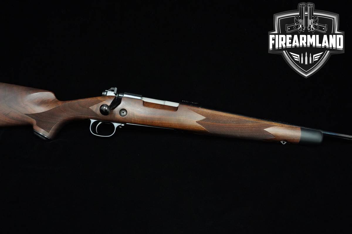 LIKE-NEW Winchester Repeating Arms Model 70 Super Grade 308 Winchester 70
