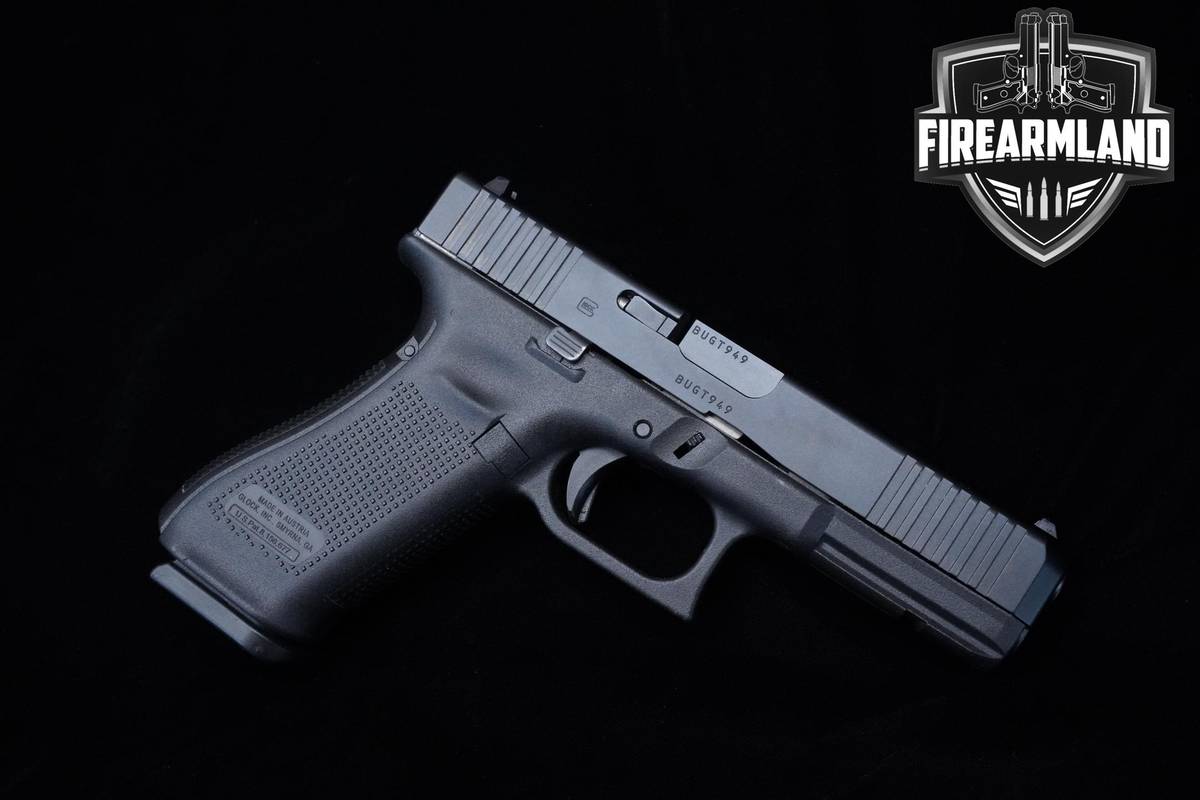 Glock 17 Gen5 FS 9mm 4.49" GMB Glock G17 G-17 Gen-5 +3 MAGS & ORIG CASE
