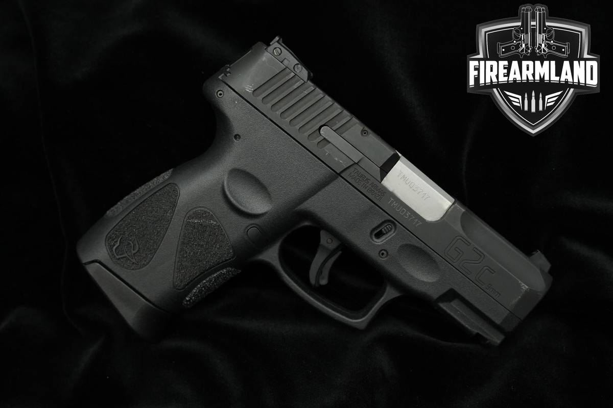 Taurus G2C 9mm 3.2" G2C Taurus +2 MAGS & ORIG BOX