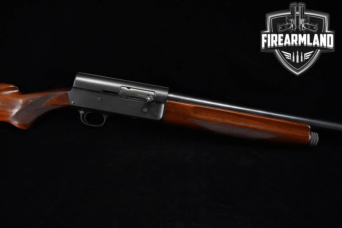 Savage Arms Model 720 Standard Grade 12-Gauge 30" Blued & Walnut M720