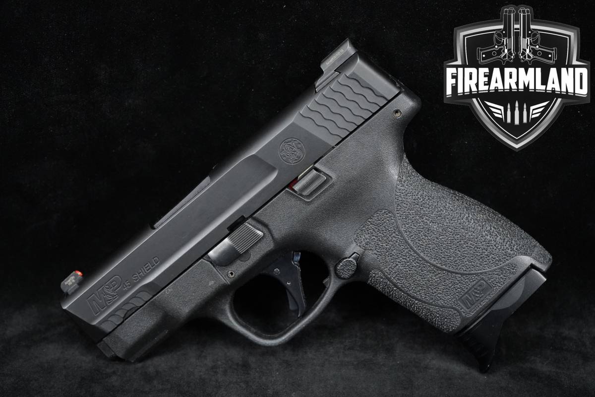 Smith & Wesson S&W M&P45 Shield 45 ACP 3.3" 4 MAGS & HOLSTER