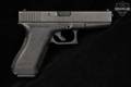 Glock 22 Gen 2 .40 S&W Black in Good Condition Image 4