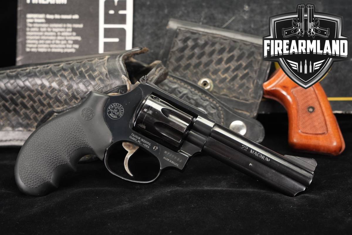 Taurus Model 941 22 WMR 4" Blued M941 +ORIG BOX & HOLSTER