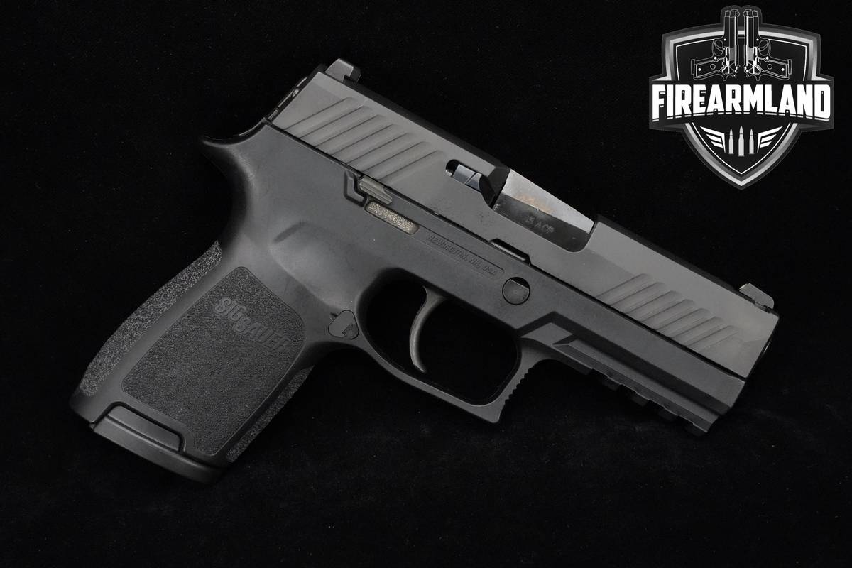 Sig Sauer P320 Nitron Compact 45 ACP 3.9" Sig-Sauer P320 5 MAGS & ORIG CASE