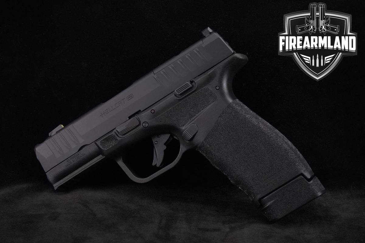Springfield Armory Hellcat Pro Comp 9mm 3.7" Springfield +3 MAGS & ORIG BOX