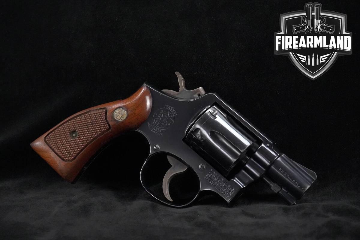 SNUB-NOSE 1970 Smith & Wesson Model 10-5 38-Special 2" Blued S&W 10-5 DA/SA