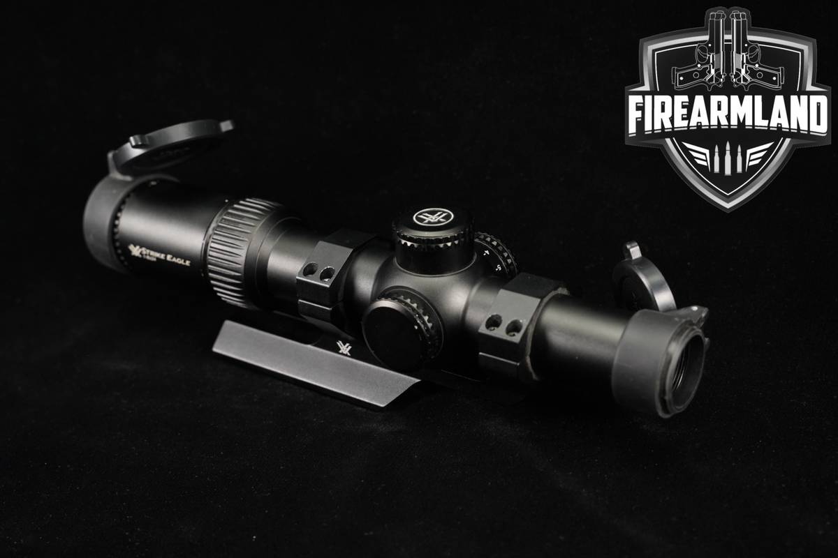 Vortex Optics Strike Eagle 1-8x24mm MOA SFP Illuminated 30mm Tube Size SE
