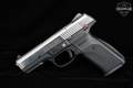 2011 Sturm Ruger SR40 .40 S&W Two-Tone Stainless in Very Good Condition Image 4