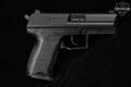 Heckler & Koch (H&K, HK) P2000 V3 (DA/SA) 9mm Luger Black in Very Good Condition Image 4
