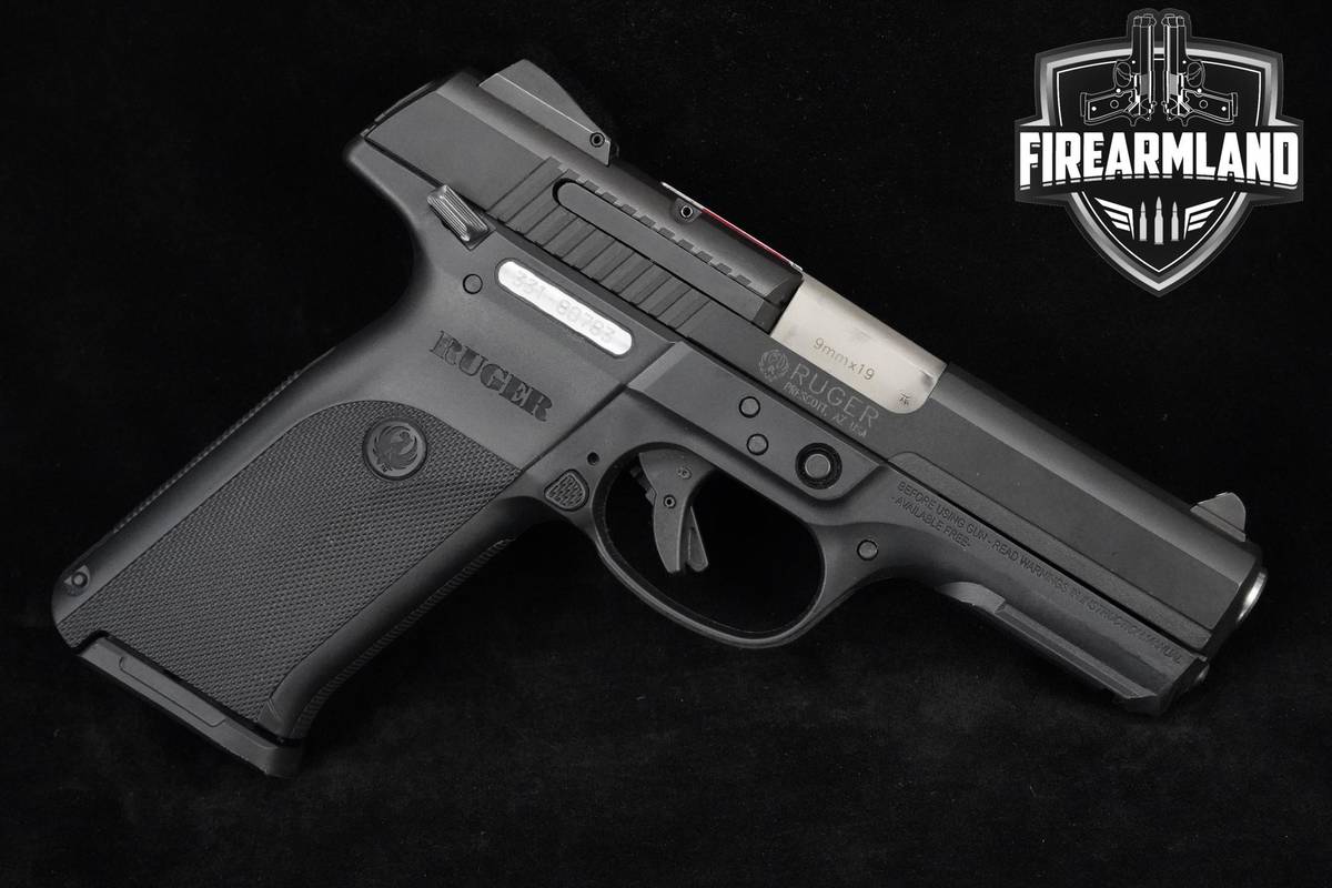 Sturm Ruger SR9 9mm Ruger-SR9 SR-9 +2 MAGS & HOLSTER