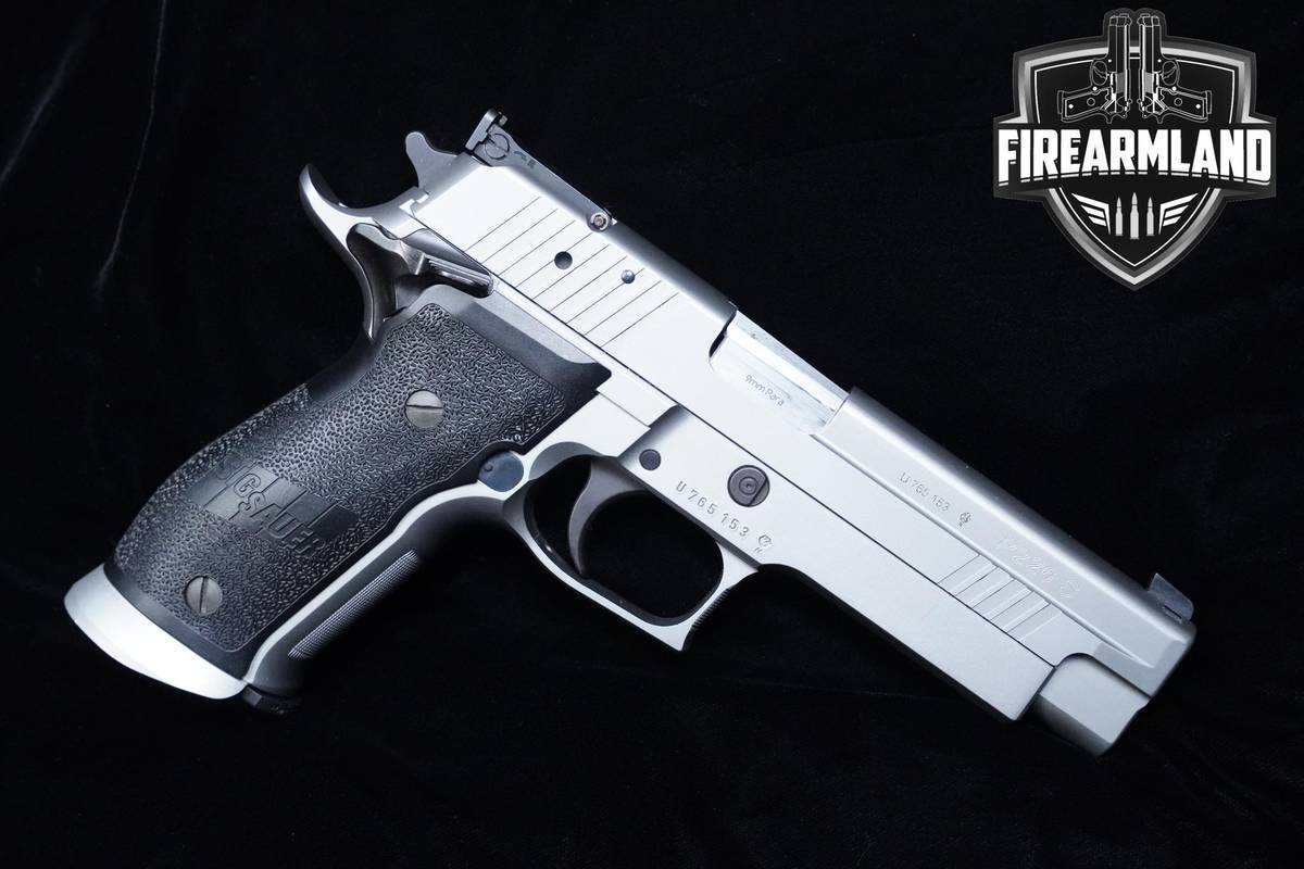 RARE 2007 Sig Sauer P226 Sport 9mm 5" Stainless Sig-Sauer P226 +2 MAGS