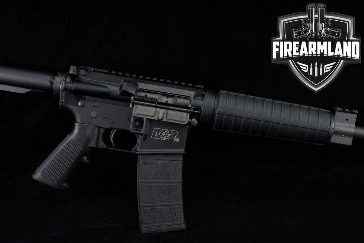 Smith & Wesson S&W M&P15 AR-15 AR15 16" Sporting Hunting +4MAGS & ORIG CASE