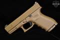Glock 19 Gen 3; RTF2; Vickers Tactical Edition; Lipsey's Exclusive 9mm Luger FDE in Good Condition Image 4