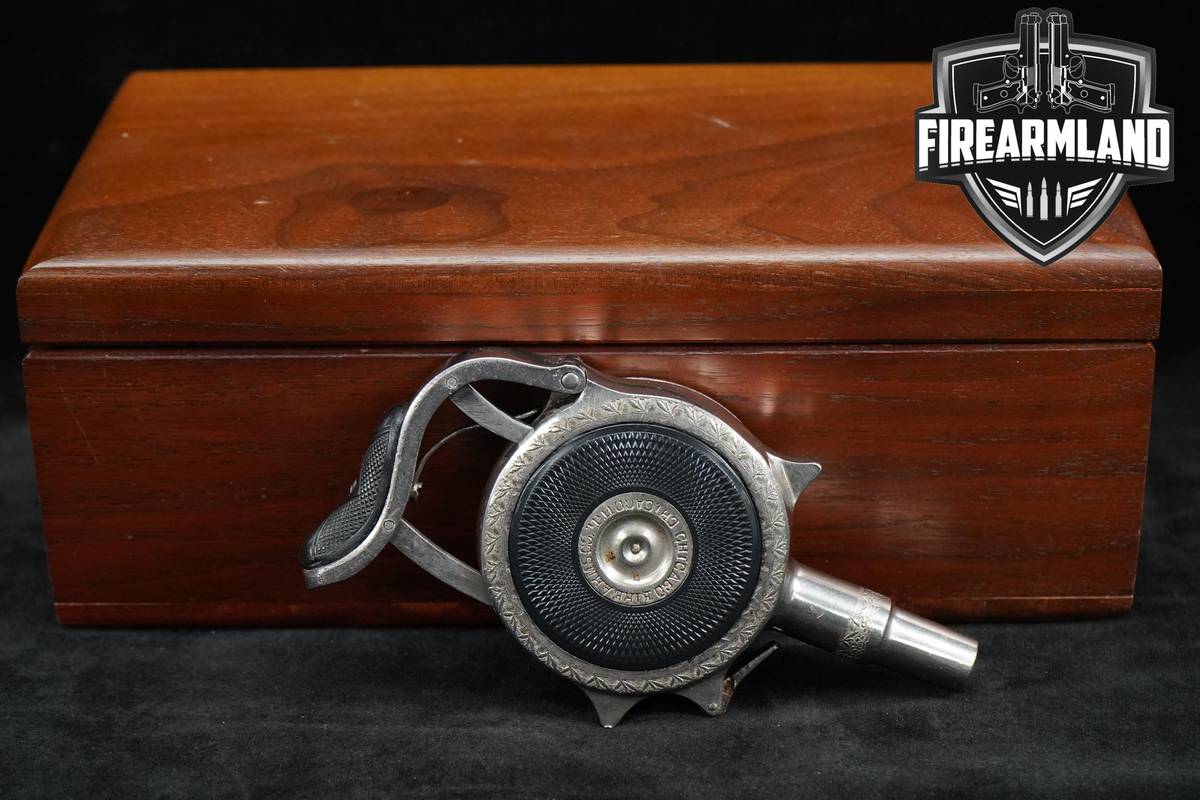 1890s PALM PISTOL Chicago Firearms The Protector 32 Rimfire 1 3/4" Nickel