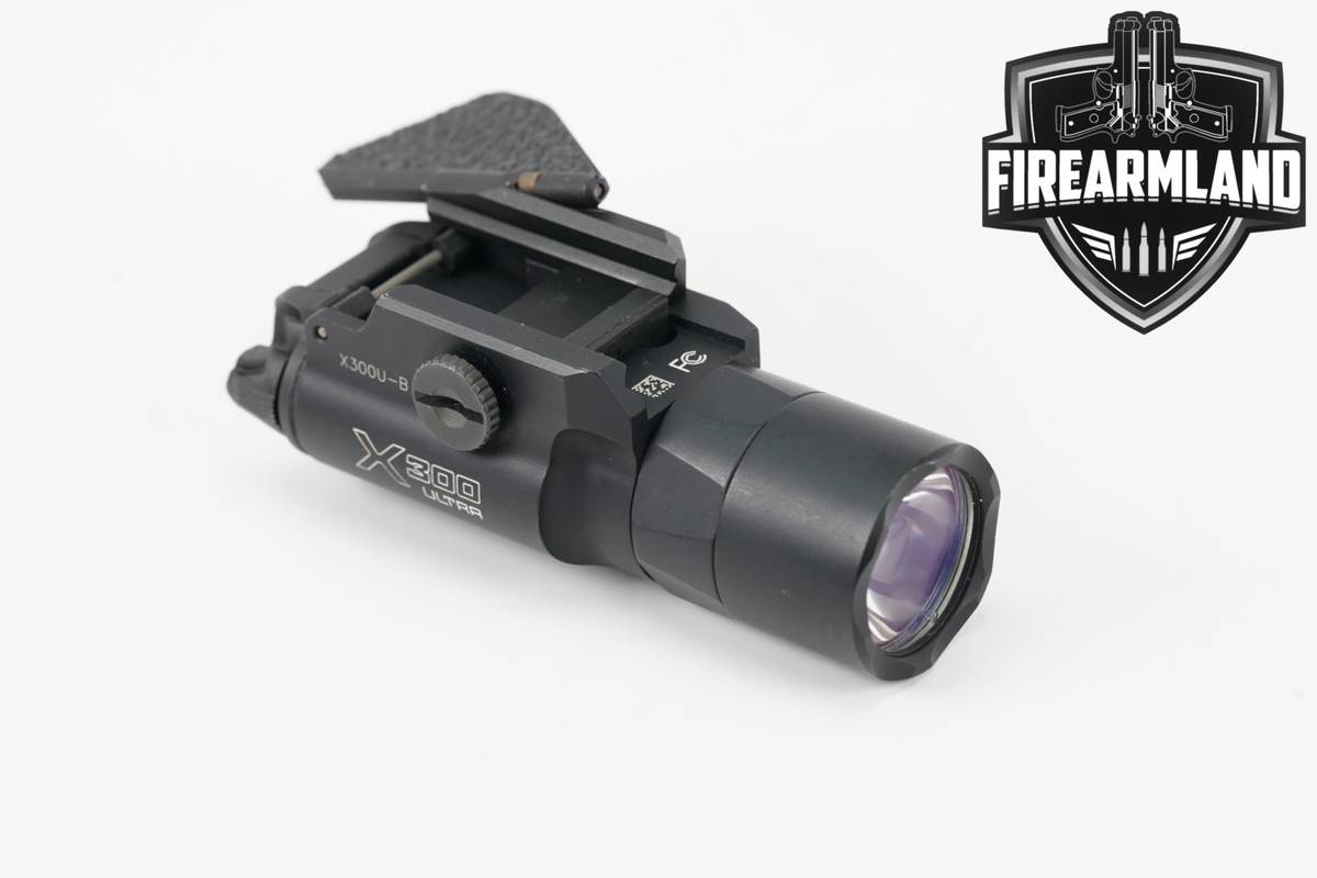 SureFire X300 Ultra 1,000 Lumens & 11,300 Candela Weapon Light X300U X-300