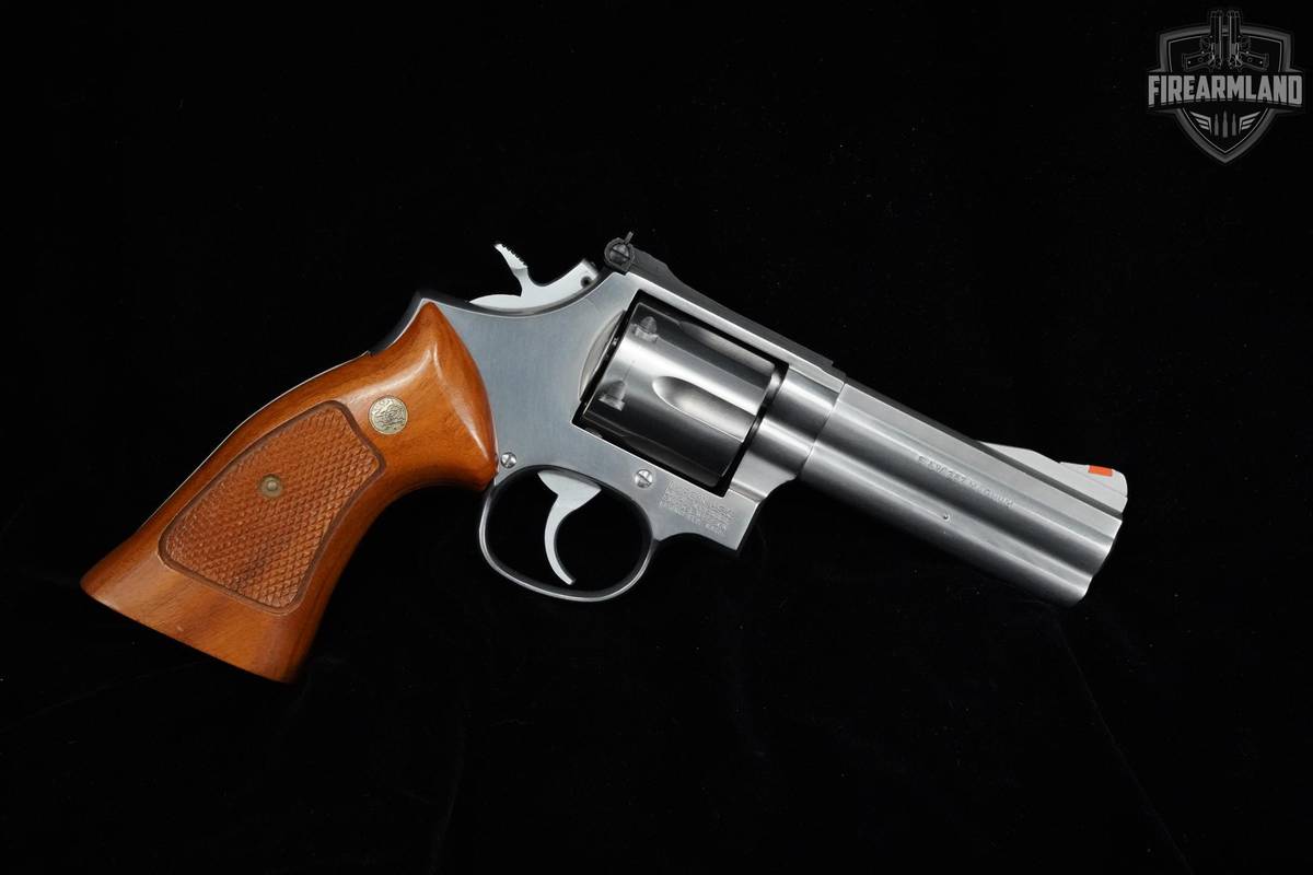 1993 Smith & Wesson (S&W) Model 686-3 357 Magnum 4" S&W 686-3 DA/SA