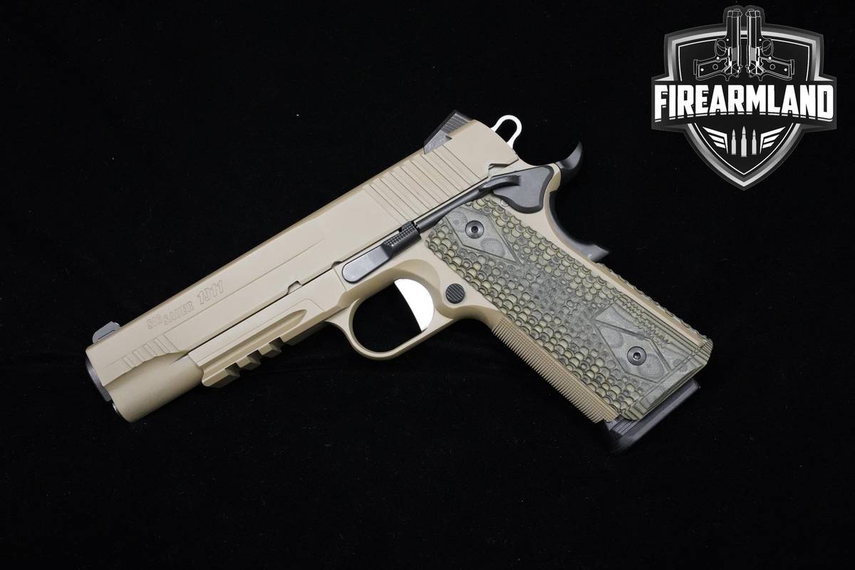 Sig Sauer Scorpion 45 ACP 1911 Sig-Sauer Scorpion 1911 5MAGS CASE & HOLSTER
