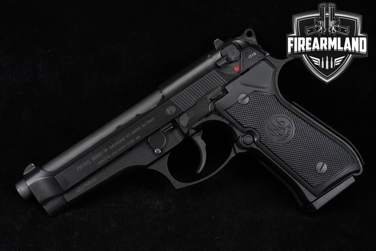 ITALIAN 2019 Beretta Model 92FS 9mm 4.9" 92-FS +2 MAGS & ORIG CASE
