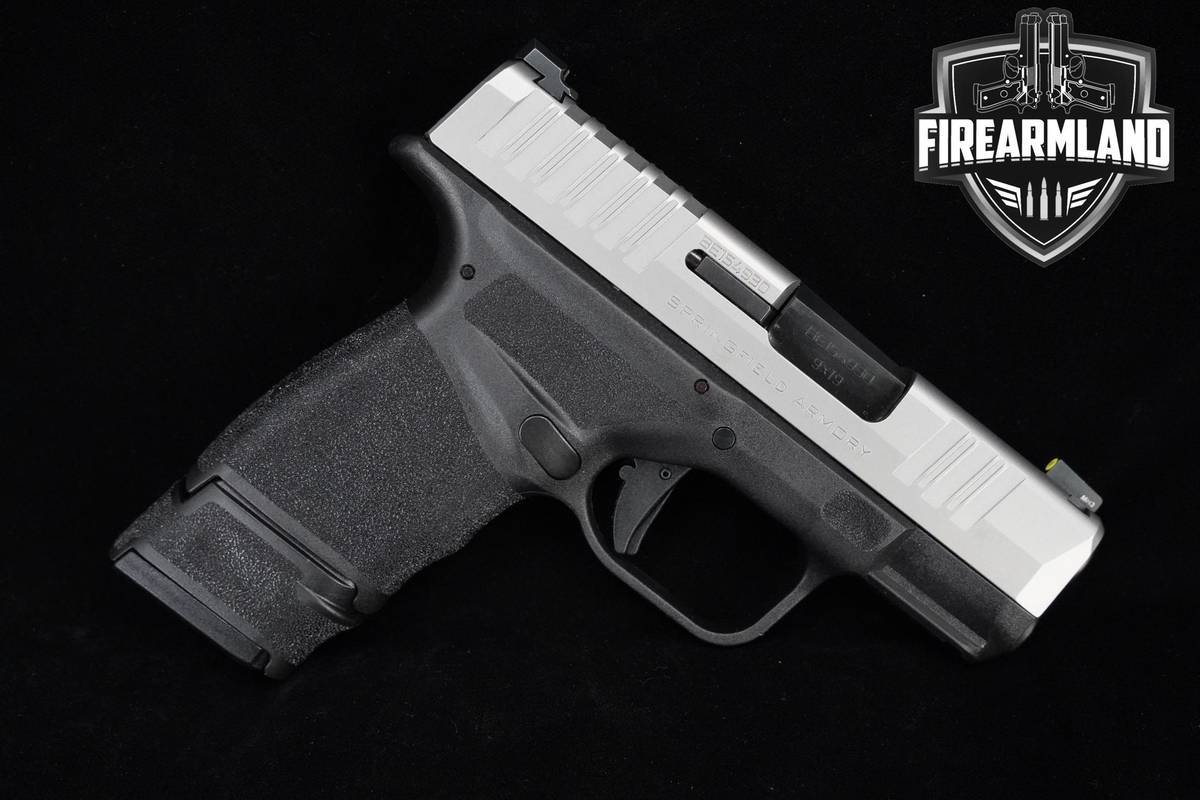 Springfield Armory Hellcat 9mm 3" Springfield Hellcat +5 MAGS & ORIG CASE