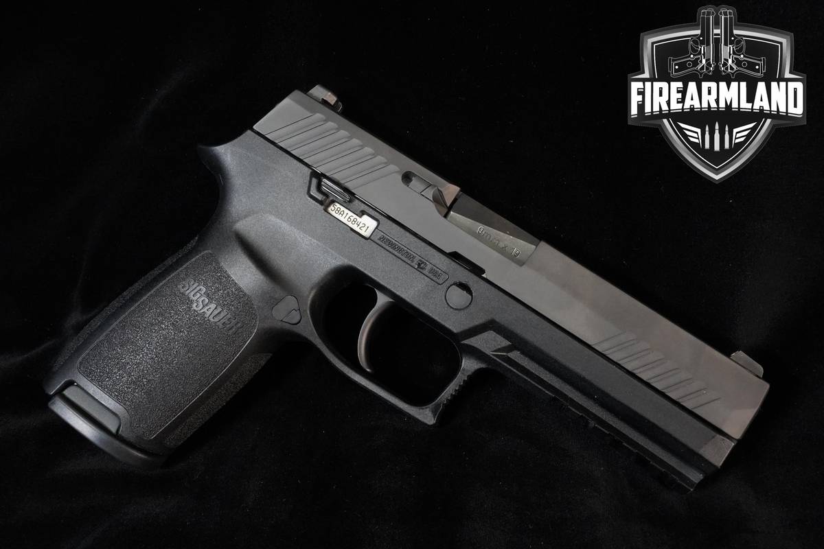 Sig Sauer P320 9mm 4.7" P320 +2 MAGS & ORIG CASE
