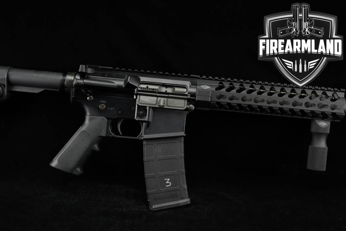 Colt M4 Carbine 5.56 NATO AR-15 AR15 16"