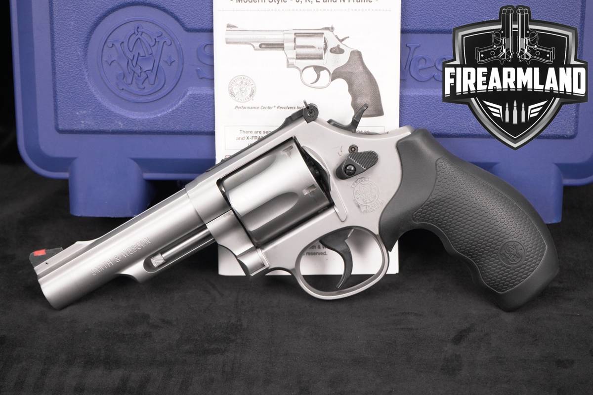 Smith & Wesson Model 69 Combat Magnum S&W 44 Rem Mag 4.25" +ORIG CASE