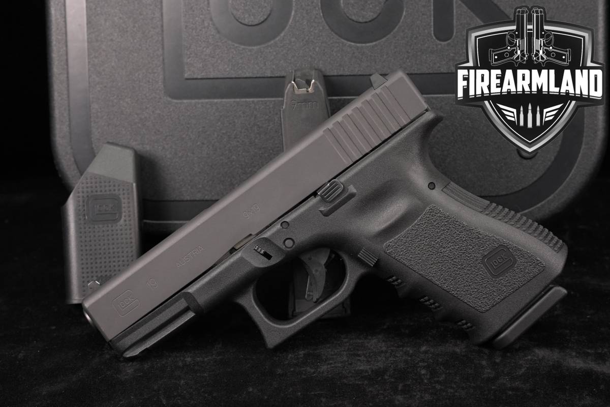 Glock G19 Gen 3 9mm Luger Black in Excellent Condition