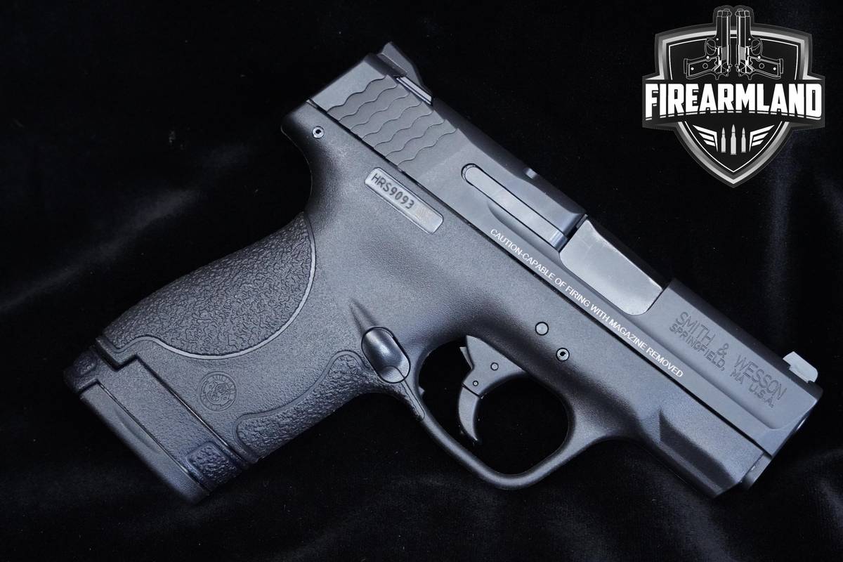 Smith & Wesson (S&W) M&P9 Shield 9mm 3.1" S&W M&P-9 +2 MAGS