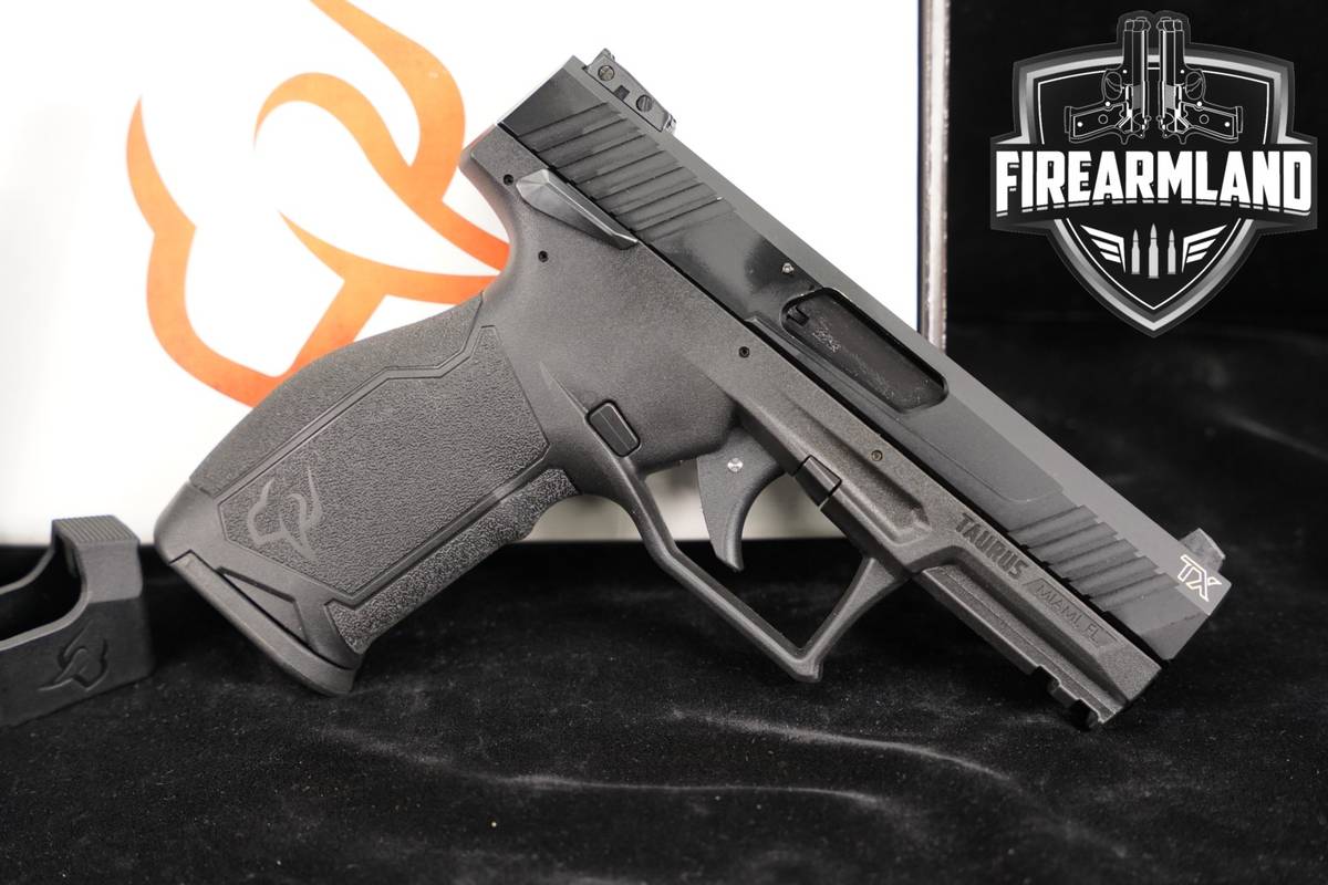 Taurus TX 22 22LR 4" TX22 +2 MAGS & ORIG BOX