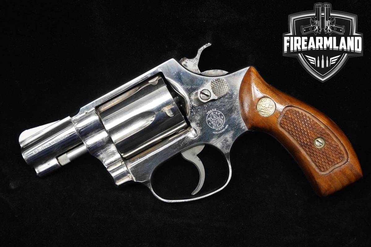 VINTAGE 1963 Smith & Wesson S&W Model 36 Chiefs Special 38 S&W 2" Model-36