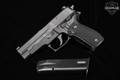 1988 Sig Sauer P226 9mm Luger (9x19 Para) Black in Good Condition Image 2