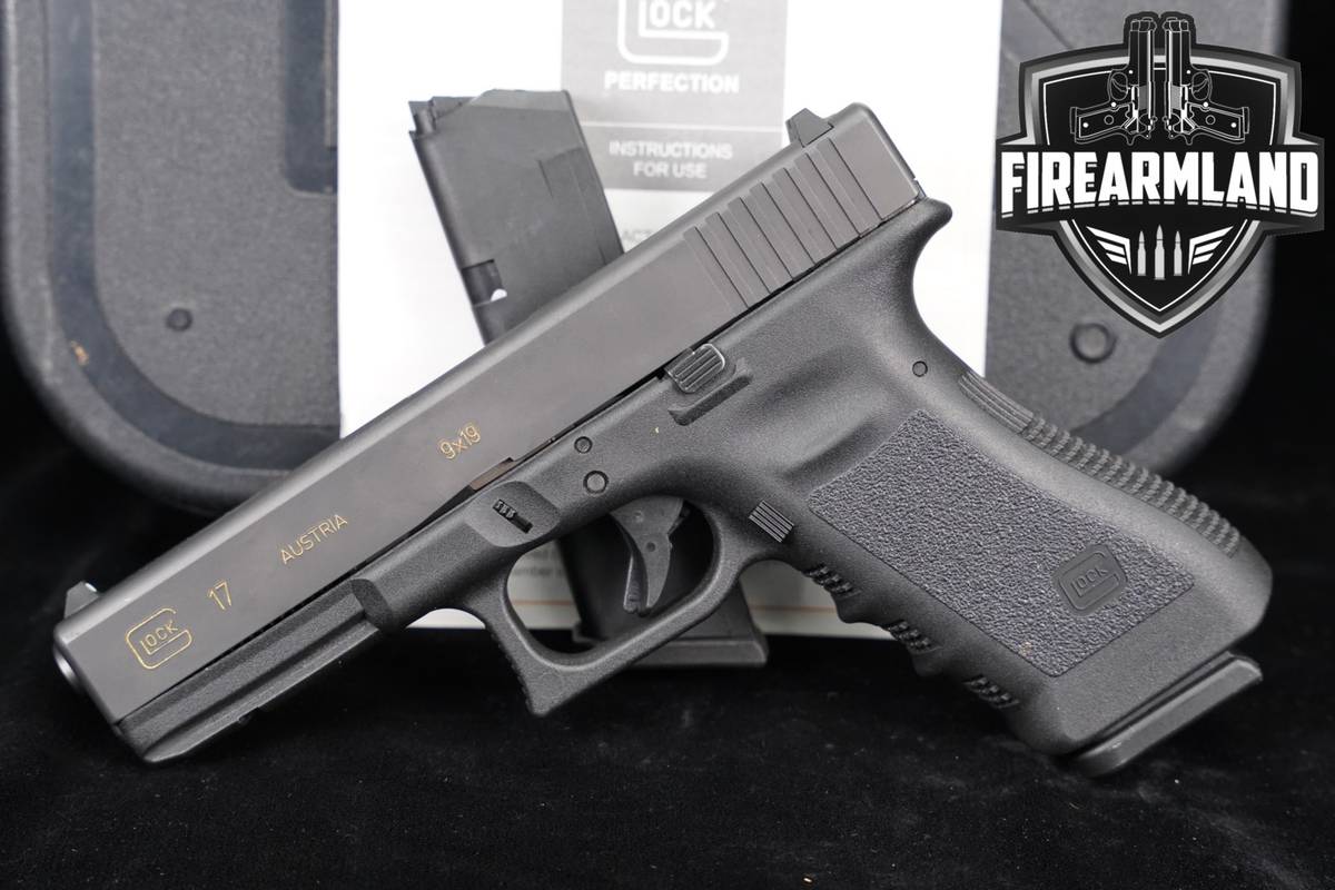 Glock 17 Gen3 G17 9mm 4.49 +2 MAGS & ORIG CASE