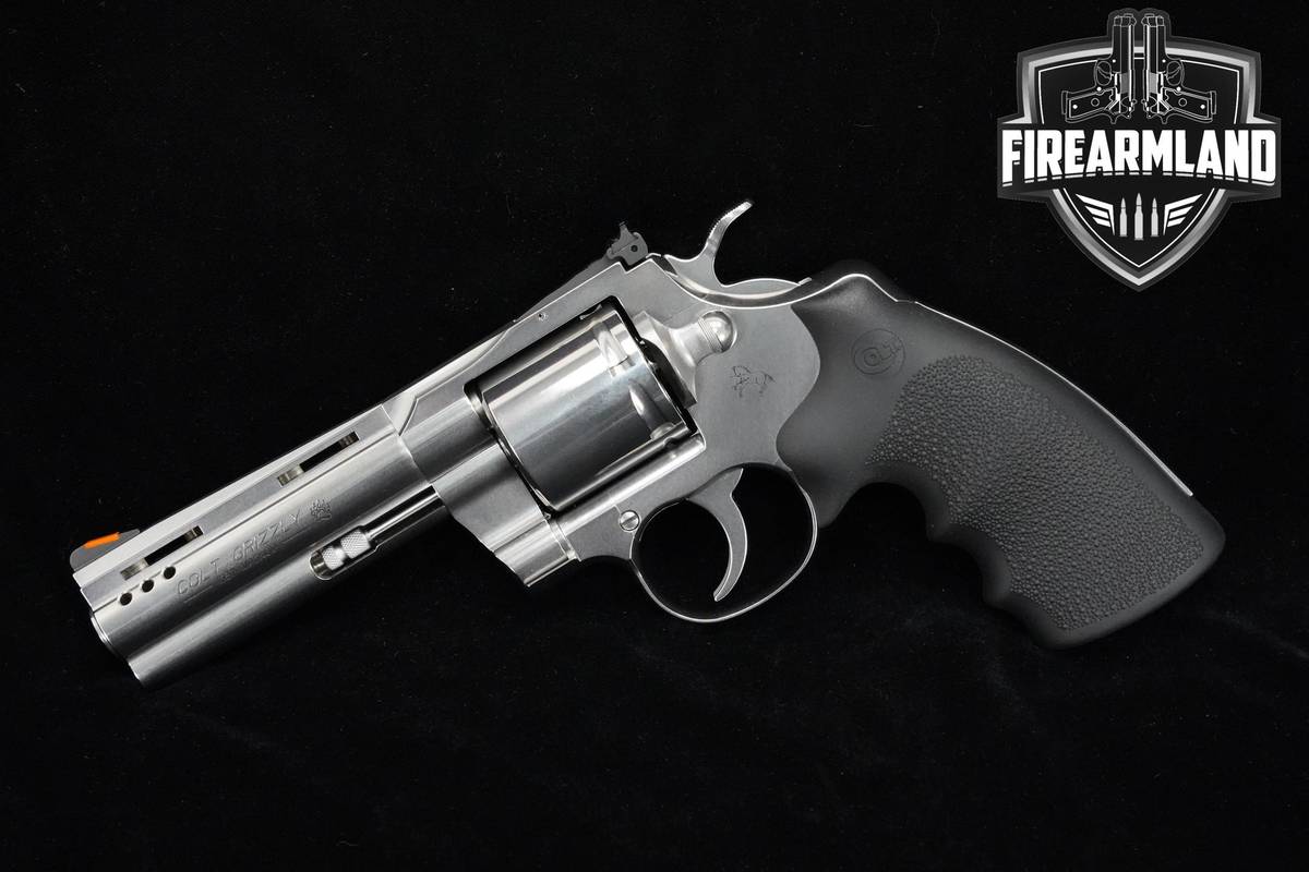 DESIRED Colt Grizzly 357-Magnum 4.25" Stainless Colt-Grizzly Python OG-CASE