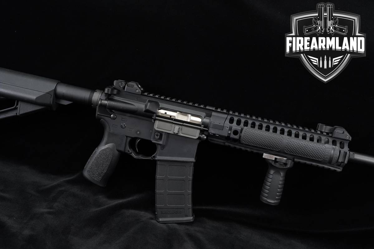 PISTON-DRIVEN LWRC M6A2 5.56 NATO AR-15 AR15 16.1" Sport +3 MAGS & ORIG BOX