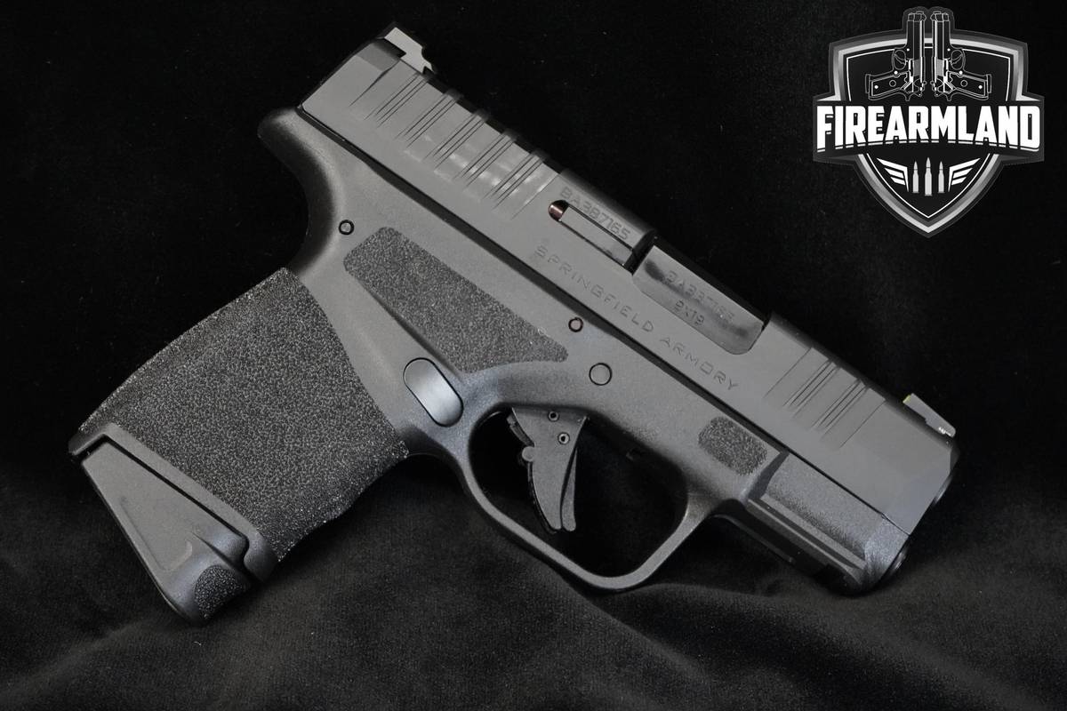 Springfield Armory Hellcat 9mm Springfield Hellcat +2 MAGS & ORIG BOX