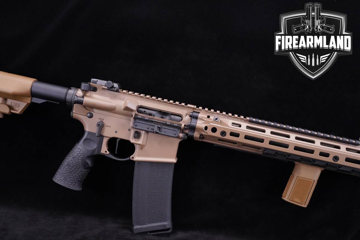 FDE! M-LOK! Daniel Defense M4A1 RIS-III 5.56 NATO AR-15 AR15 14.5" M4