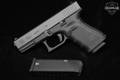 Glock 23 Gen4 .40 S&W Black in Excellent Condition Image 2