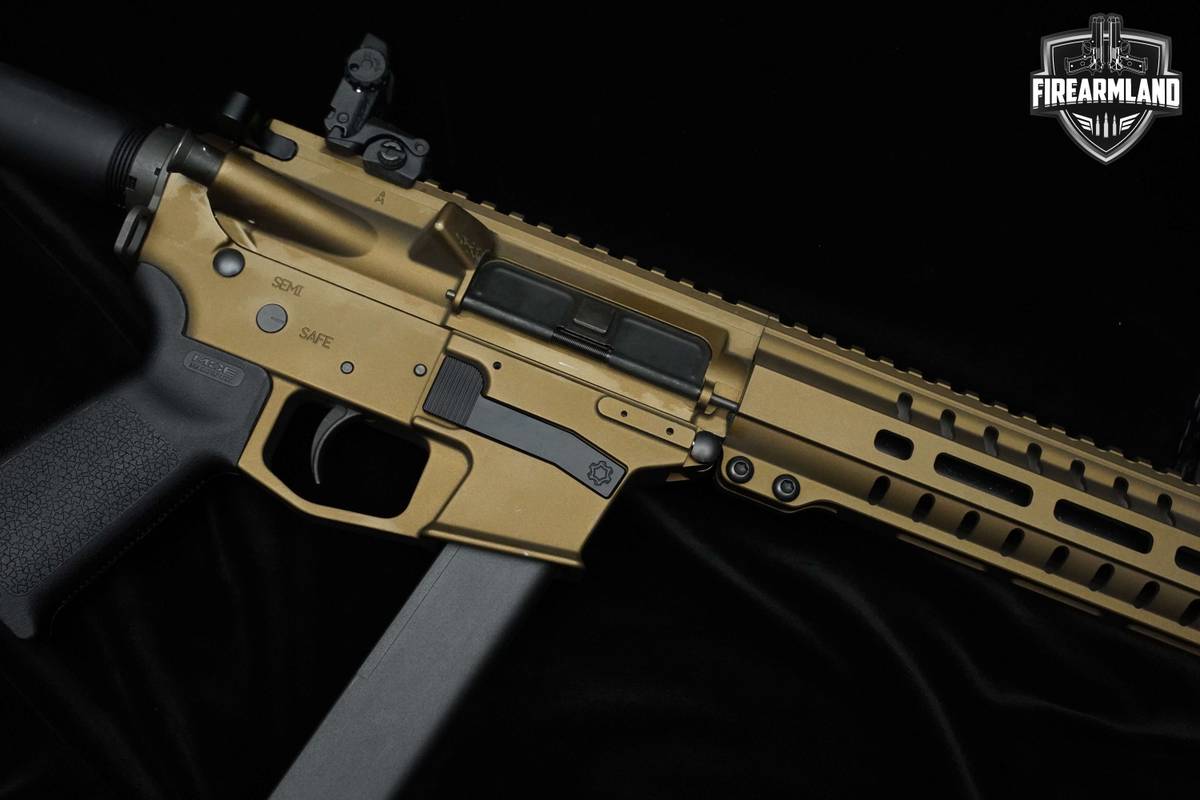 CMMG MkGs Banshee 9mm AR Pistol Coyote Cerakote CMMG Banshee MkGs 9x19 8" 