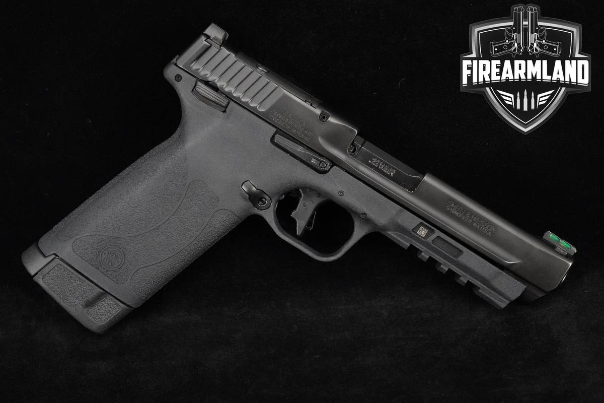 Smith & Wesson (S&W) M&P 22 Magnum 22 WMR S&W-M&P Magnum 3 MAGS & ORIG CASE
