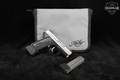 Kimber Solo Carry Micro Compact 9mm Luger (9x19 Para) Two-Tone in Good Condition Image 2