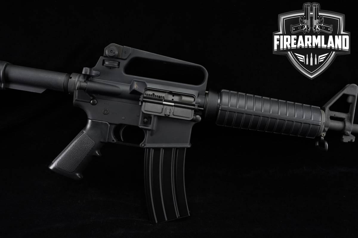 CARRY-HANDLE Bushmaster Mod XM15-E2S A2 5.56 NATO AR-15 16" Rifle +5 MAGS